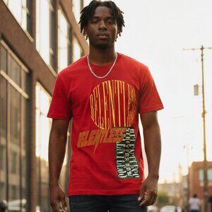 Strivers Row Mens T-Shirt Size M Fuel Cell Graphic Print Embroidered Tee Red SS